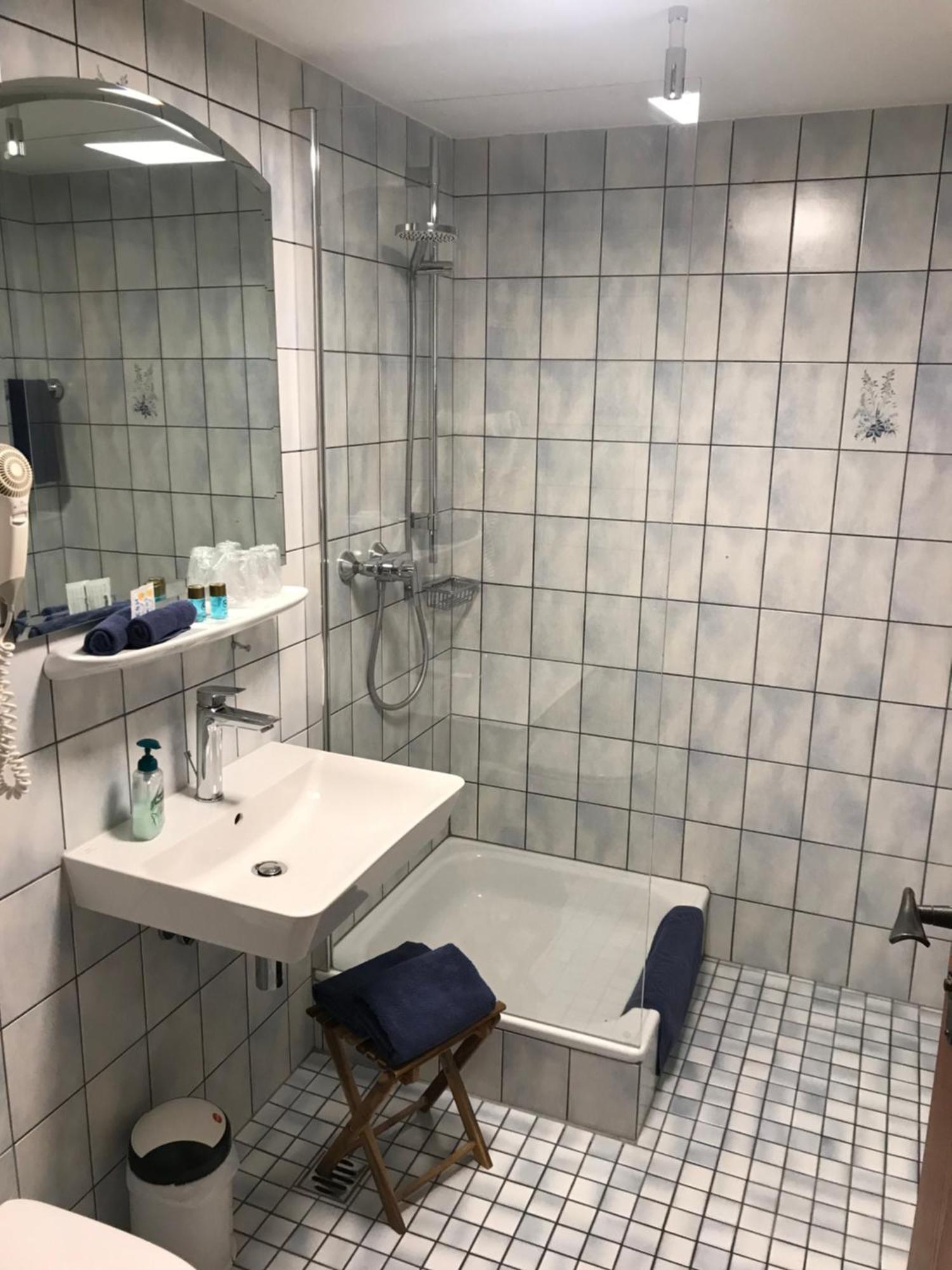 Hotel & Restaurant Sonnenhoefle Sommerhausen Eksteriør bilde