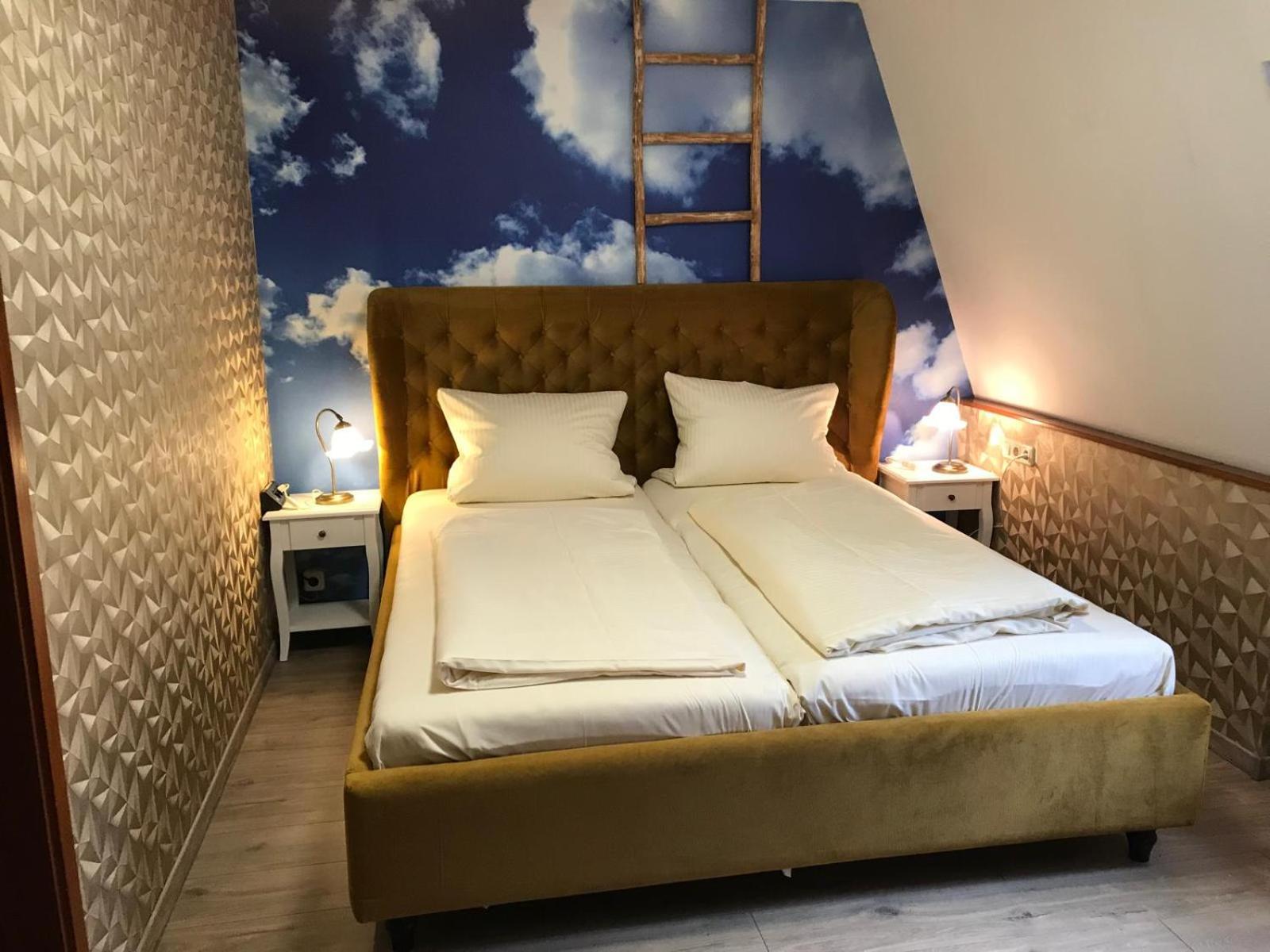 Hotel & Restaurant Sonnenhoefle Sommerhausen Eksteriør bilde